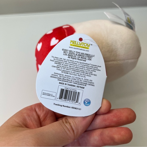 *SOLD* Squishmallows Malcolm Mushroom Hearts 5” Squishmallow Valentine’s Day - Picture 9 of 9